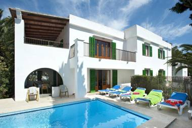 Villa Laila by Villa Plus