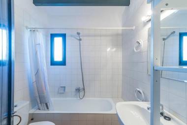 CASA Nº 6 (LETRA U) COMPLEJO BINISAFUA