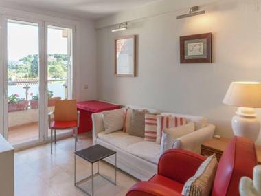 Very Central Seabeach closeby Private Terrace Free Wifi