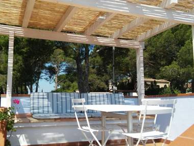 Very Central Seabeach closeby Private Terrace Free Wifi