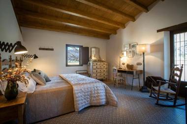 Mas El Barber (Adults only)