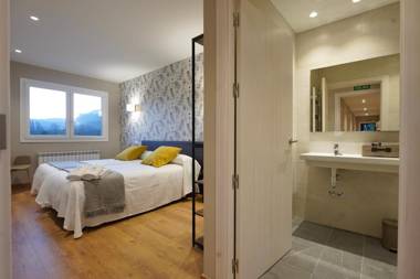 Larrion Hostal - Ostatua