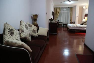 Trinity Hotel