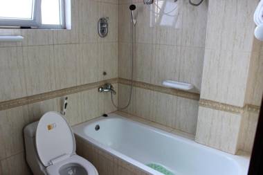 Oasis Hotel Apartment