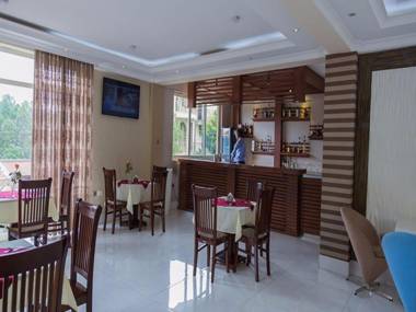 HomeTown Addis Hotel