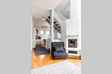 Villa Rajaportti with lakeview@all windows!