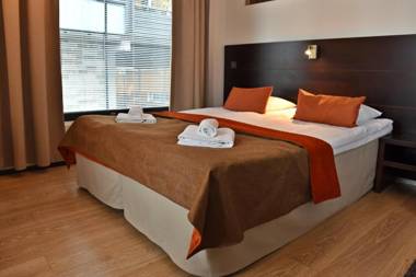 Levi Suites Levi Gold