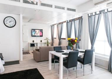 Hotelli & Ravintola Martinhovi