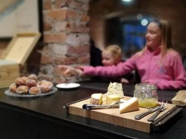 Mustion Linna / Svartå Manor