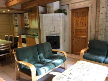 Ylä-Saarikko Holiday Cottages