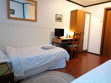 Cronin's Guesthouse B&B