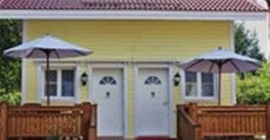 Sandels Mökit & Talot