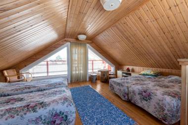 Wild Stay - Ounasrannan majat Tepasto