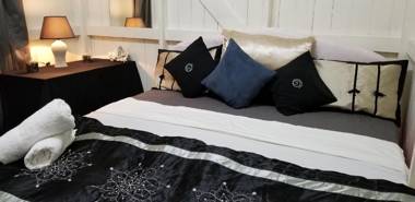 Deans Bed and Breakfast