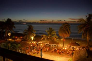 Smugglers Cove Beach Resort & Hotel