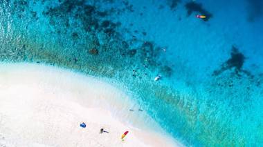 Captain Cook Cruises Fiji - Reef Endeavour