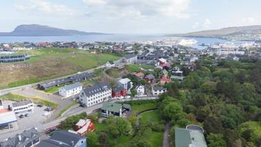 Stadium / Central / Park / Art Gallery