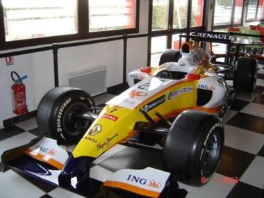 Kyriad Design Enzo Pont-a-Mousson