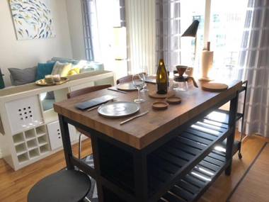 Loft en bord de Seine à Neuilly