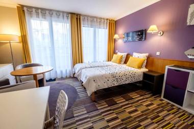 CHARMANT apartment at the gates of PARIS
