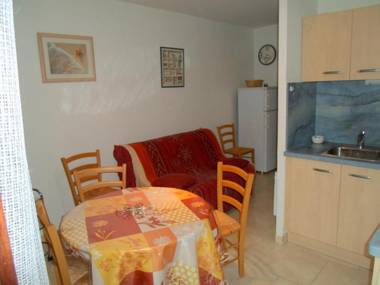 Studio Balaruc-les-Bains 1 pièce 2 personnes - FR-1-503-9