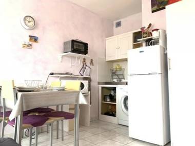 Studio Balaruc-les-Bains 1 pièce 4 personnes - FR-1-503-10