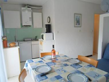 Studio Balaruc-les-Bains 1 pièce 4 personnes - FR-1-503-23
