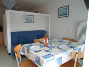 Studio Balaruc-les-Bains 1 pièce 4 personnes - FR-1-503-23