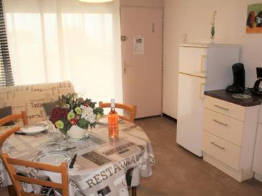 Studio Balaruc-les-Bains 1 pièce 4 personnes - FR-1-503-51