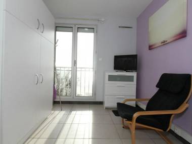 Appartement Balaruc-les-Bains 1 pièce 2 personnes - FR-1-553-23