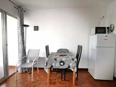 Studio Balaruc-les-Bains 1 pièce 2 personnes - FR-1-553-53