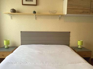 Studio Balaruc-les-Bains studio flat 2 persons - FR-1-553-80