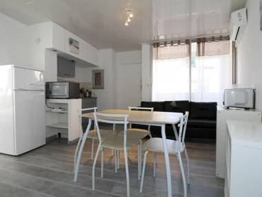 Appartement Balaruc-les-Bains 2 pièces 2 personnes - FR-1-553-115