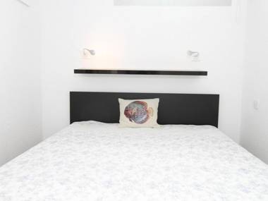 Apartment Balaruc-les-Bains studio flat 4 persons - FR-1-553-125