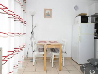 Appartement Balaruc-les-Bains 1 pièce 4 personnes - FR-1-553-43