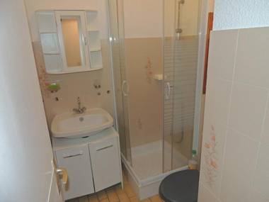 Studio Balaruc-les-Bains 1 pièce 2 personnes - FR-1-571-19