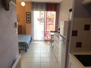 Studio Balaruc-les-Bains 1 pièce 2 personnes - FR-1-571-20