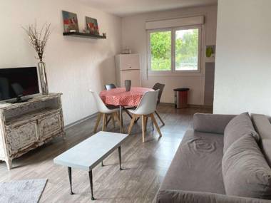 Appartement Balaruc-les-Bains 2 pièces 2 personnes - FR-1-553-22
