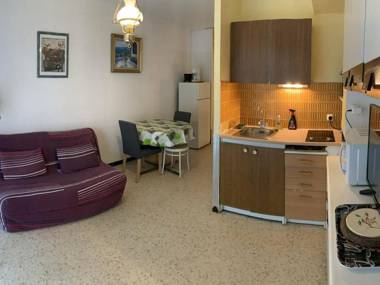 Appartement Balaruc-les-Bains 1 pièce 2 personnes - FR-1-571-45