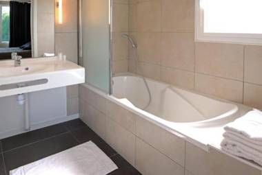 The Originals City Hôtel de France Bessines-sur-Gartempe (Inter-Hotel)