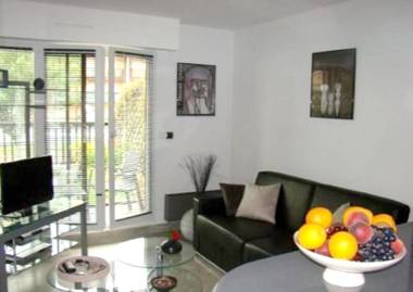 Studio avec jardin clos et wifi a Villers sur Mer