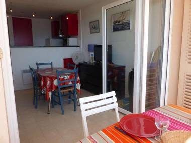 Appartement Le Lavandou 2 pièces 4 personnes - FR-1-308-61