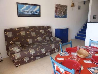 Appartement Le Lavandou 2 pièces 4 personnes - FR-1-308-61