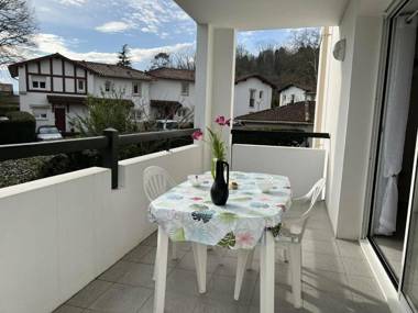 Appartement Cambo-les-Bains 2 pièces 2 personnes - FR-1-495-30