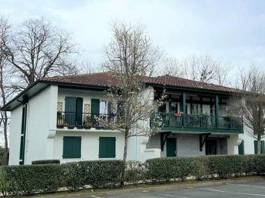 Appartement Cambo-les-Bains 2 pièces 2 personnes - FR-1-495-25