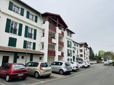 Appartement Cambo-les-Bains 2 pièces 2 personnes - FR-1-495-5