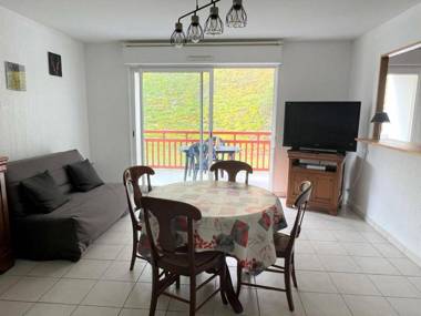 Appartement Cambo-les-Bains 2 pièces 2 personnes - FR-1-495-95