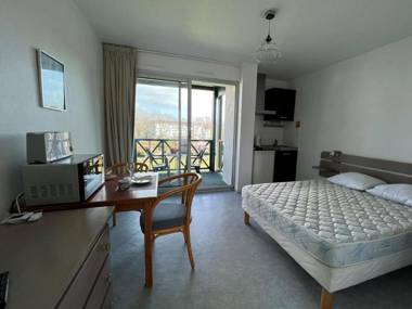 Studio Cambo-les-Bains 1 pièce 2 personnes - FR-1-495-96