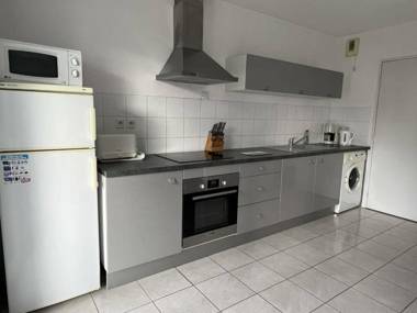 Appartement Cambo-les-Bains 2 pièces 2 personnes - FR-1-495-56