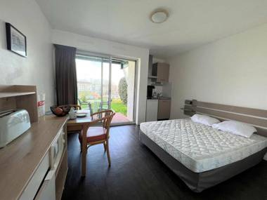 Studio Cambo-les-Bains 1 pièce 2 personnes - FR-1-495-100